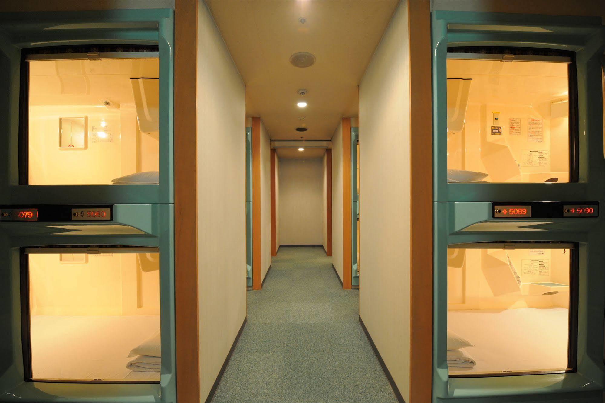 Capsule Inn Kamata Tokyo Exterior photo