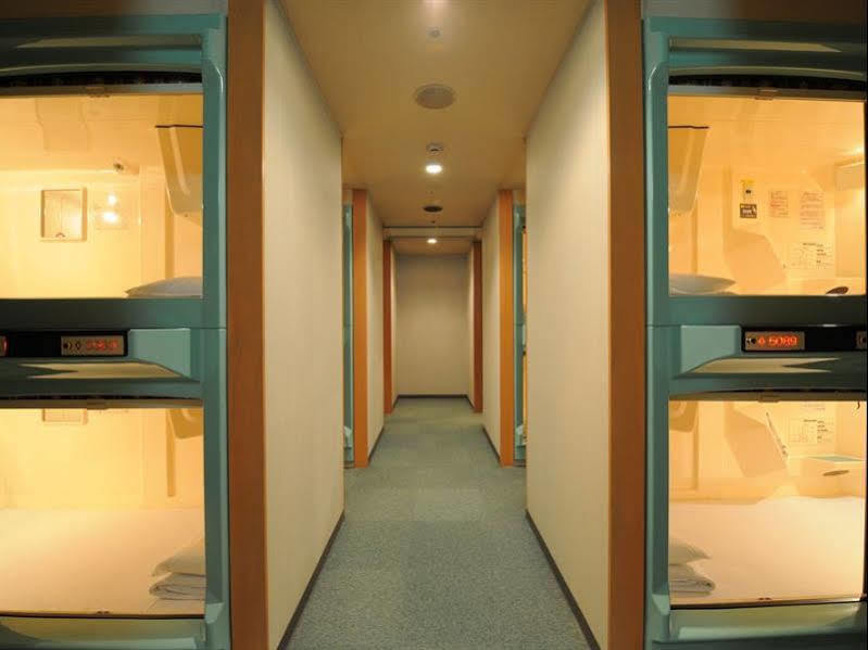 Capsule Inn Kamata Tokyo Exterior photo